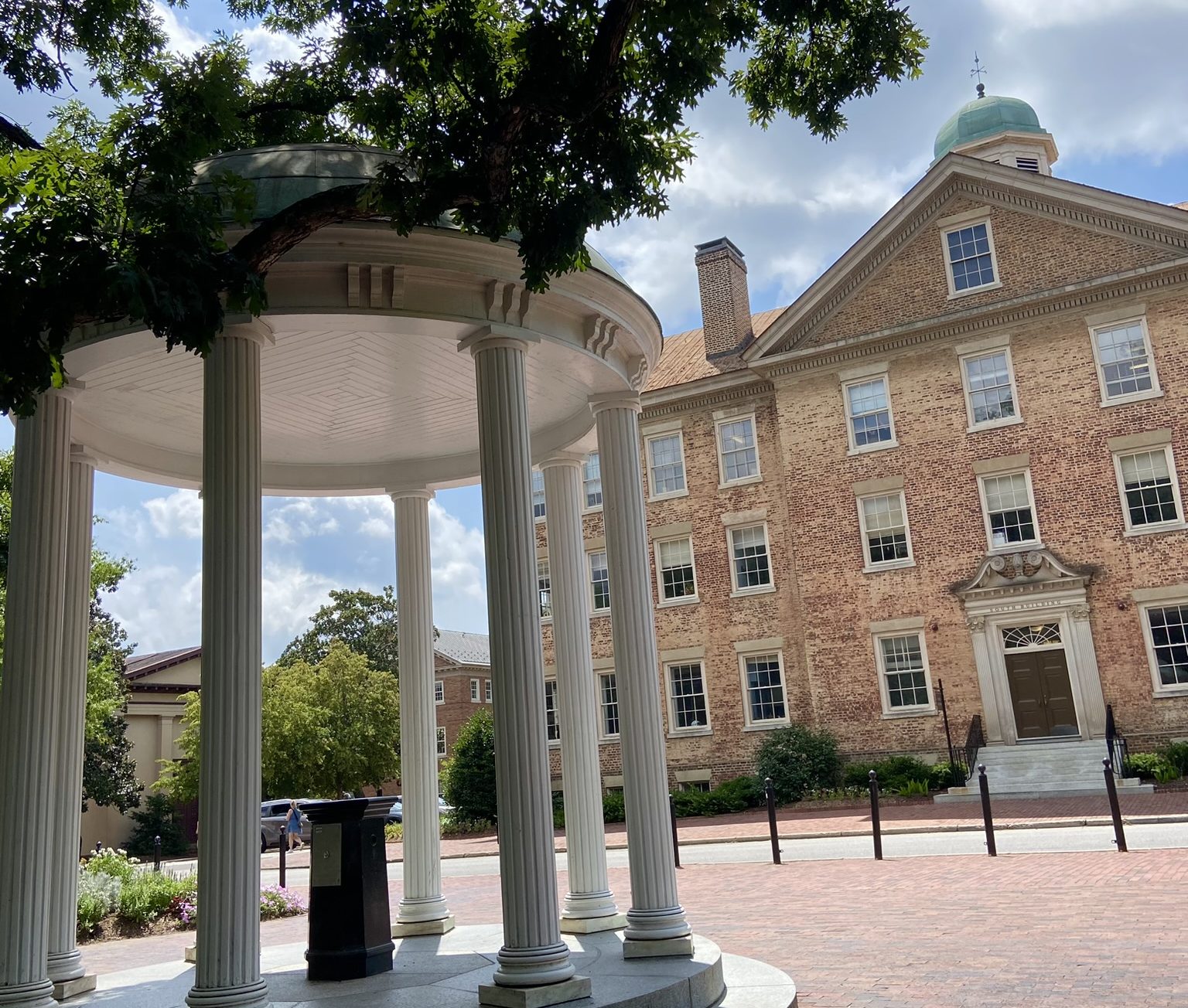 Trump Labor Pick Ran UNC-CH Newspaper That Belittled Minority Students